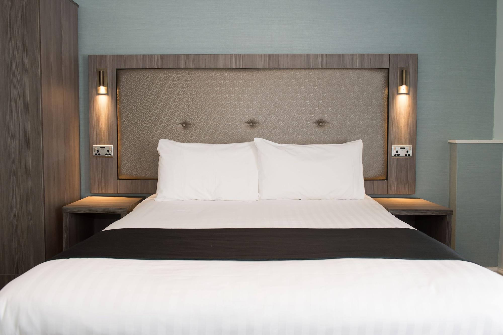 Wrexham Llyndir Hall Hotel, BW Signature Collection Chester Exteriör bild