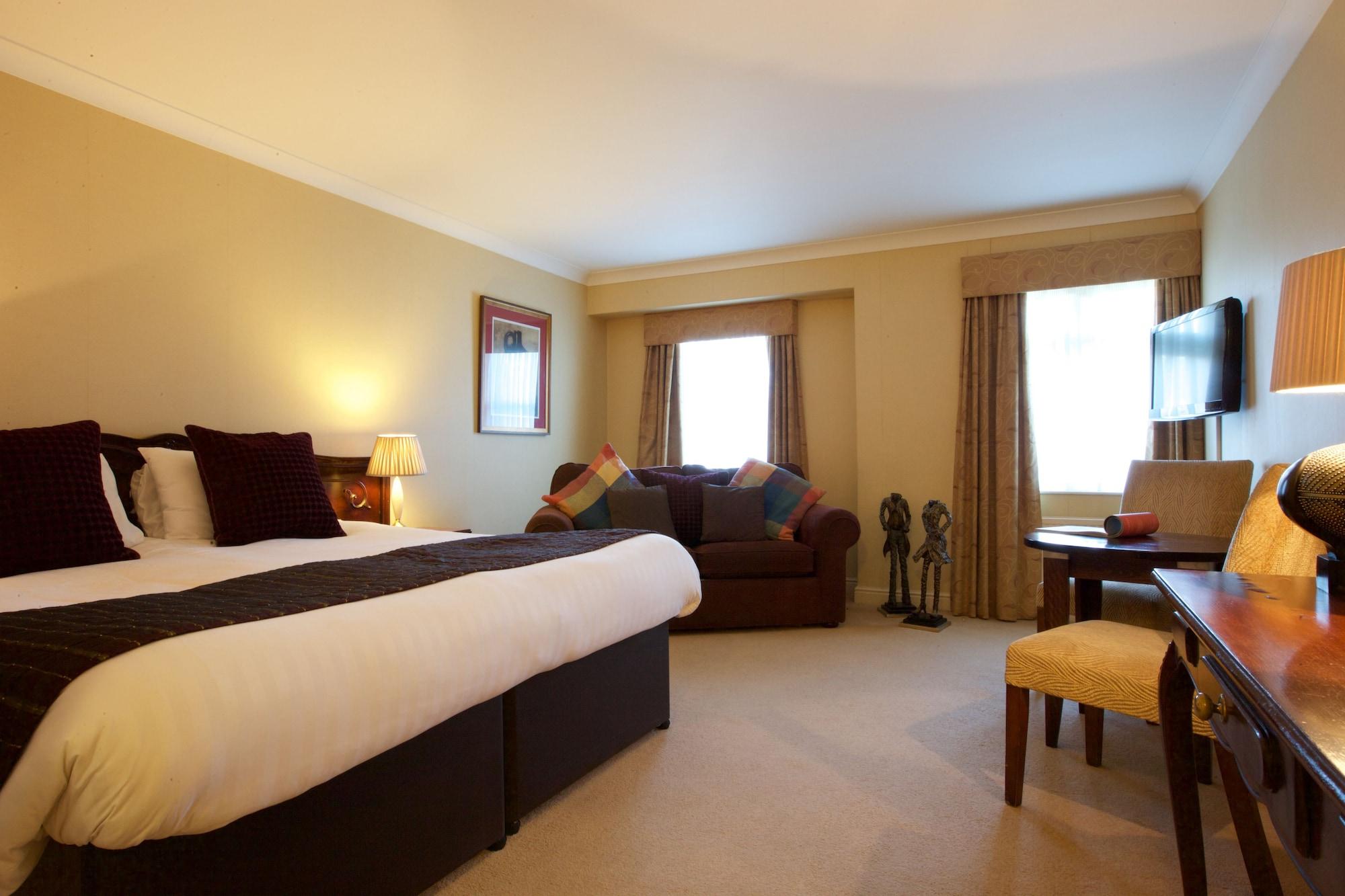 Wrexham Llyndir Hall Hotel, BW Signature Collection Chester Exteriör bild