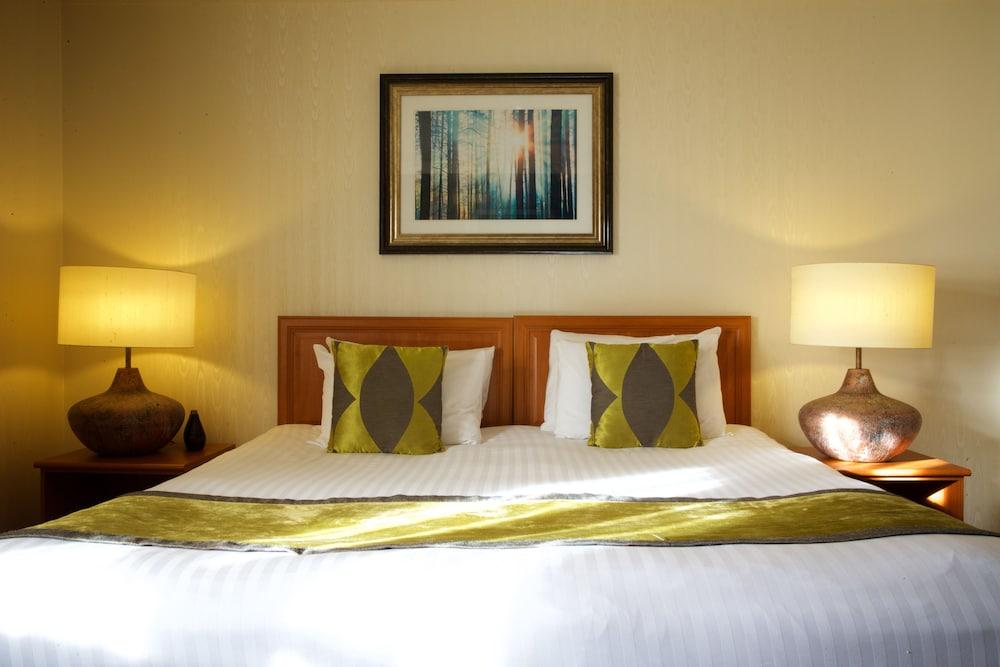 Wrexham Llyndir Hall Hotel, BW Signature Collection Chester Exteriör bild