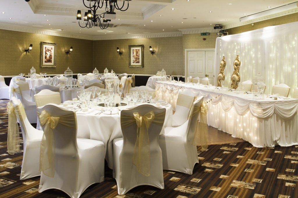 Wrexham Llyndir Hall Hotel, BW Signature Collection Chester Exteriör bild